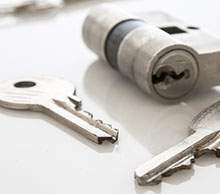 Commercial Locksmith Services in Lawndale, CA